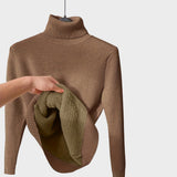 Kaja - Mehki Pulover s Turtleneck Ovratnikom