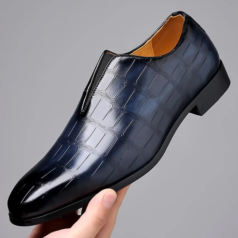 Noah™ - Stiilsed nahkased loafersi s kivimustriga